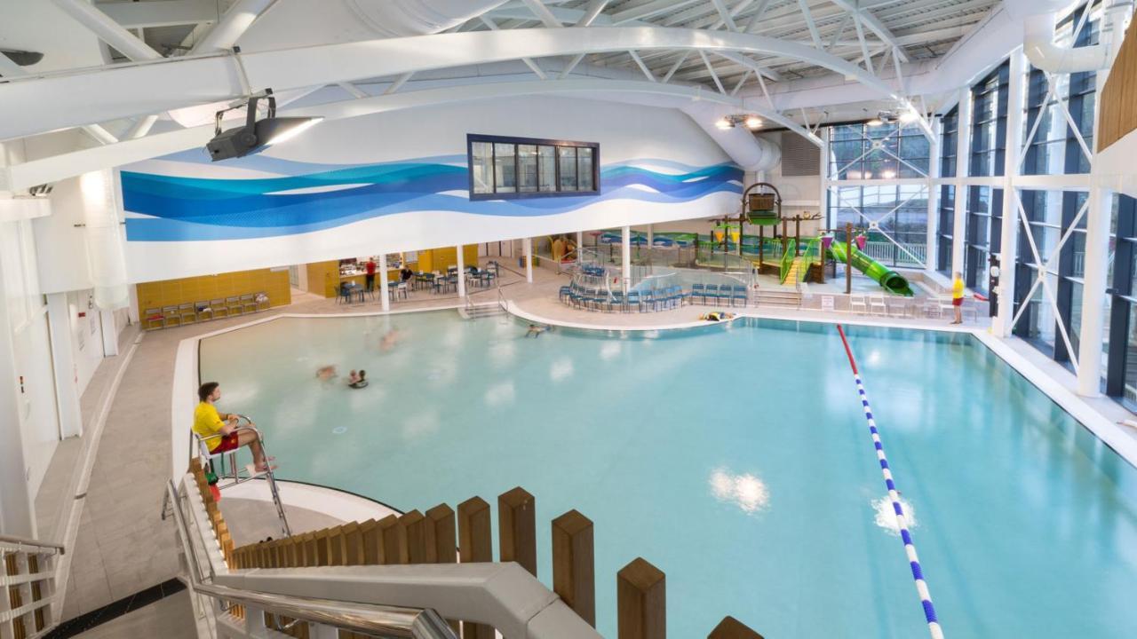 Spacious Primrose Lodge For 6 With Hot Tub At A Spa Resort Chudleigh Екстериор снимка
