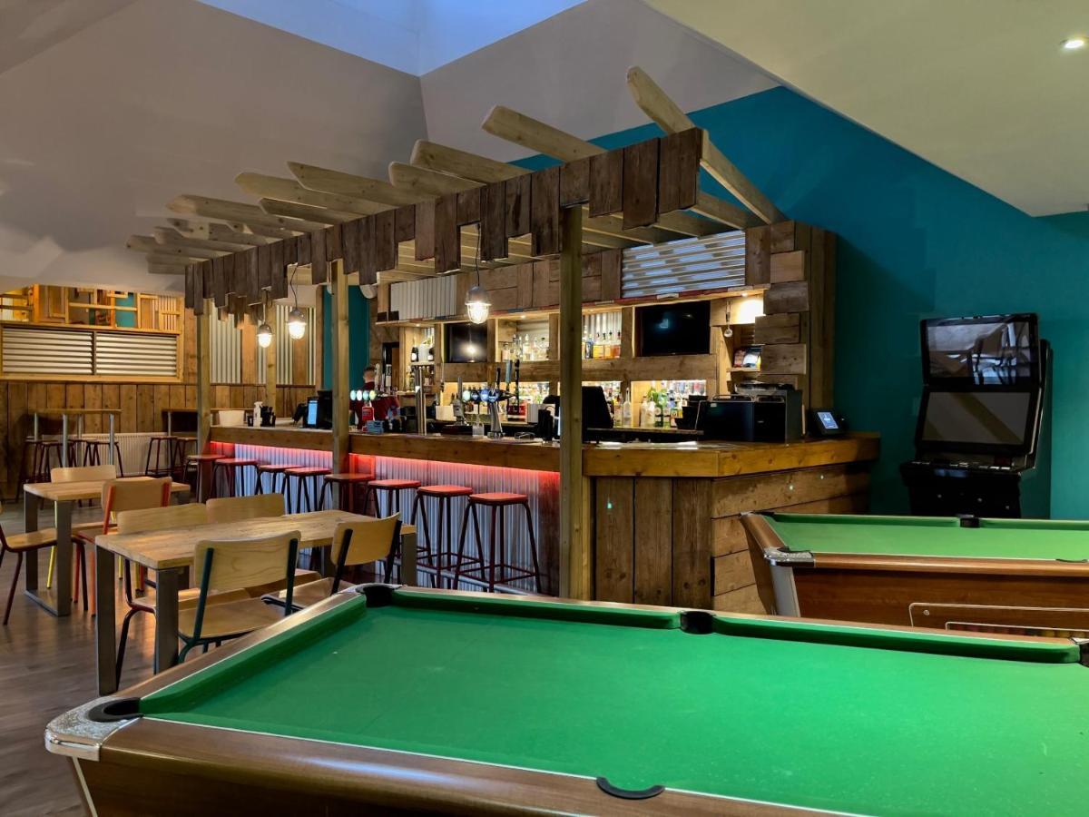 Spacious Primrose Lodge For 6 With Hot Tub At A Spa Resort Chudleigh Екстериор снимка