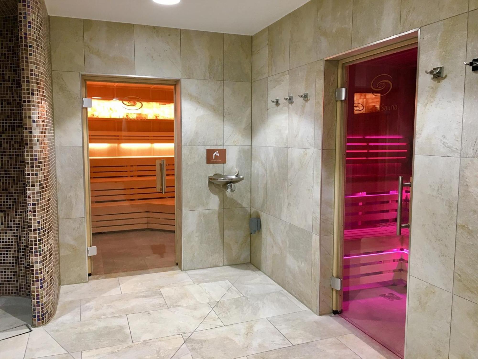 Spacious Primrose Lodge For 6 With Hot Tub At A Spa Resort Chudleigh Екстериор снимка